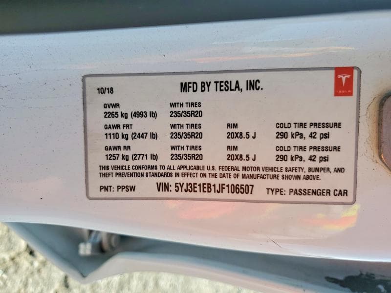 2018 TESLA MODEL 3 12