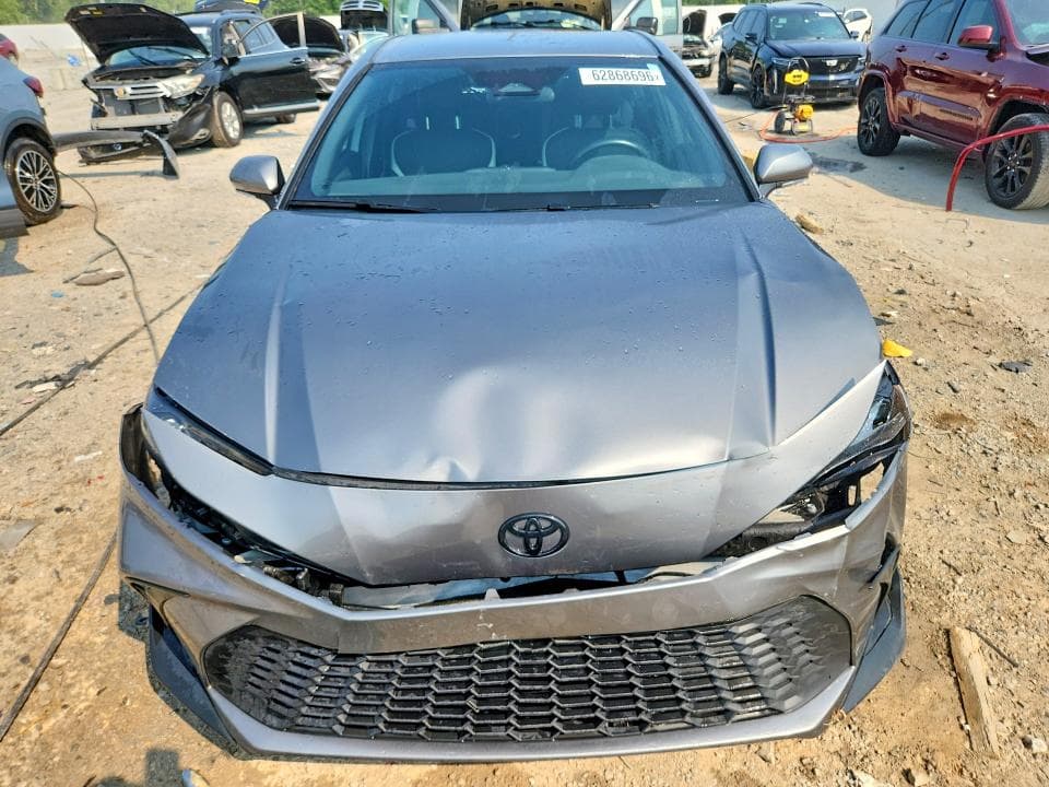 2025 TOYOTA CAMRY SE 5