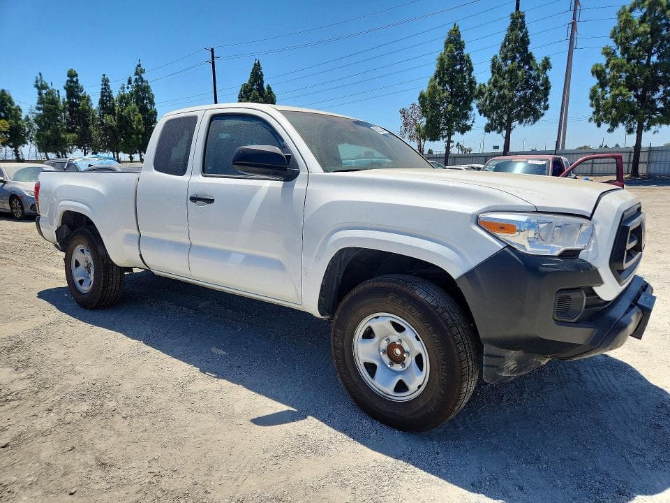 2023 TOYOTA TACOMA SR 4