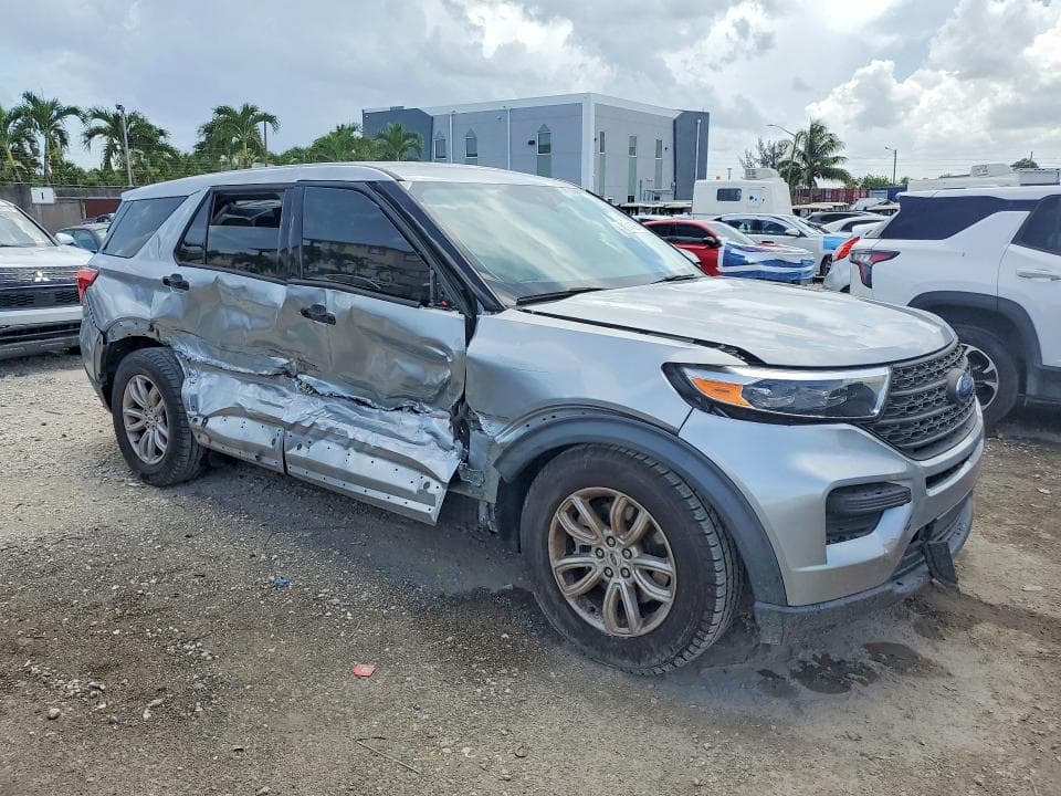 2021 FORD EXPLORER 4