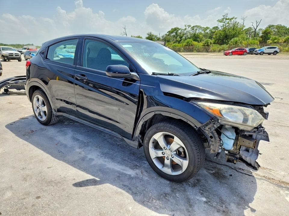 2017 HONDA HR-V LX 4