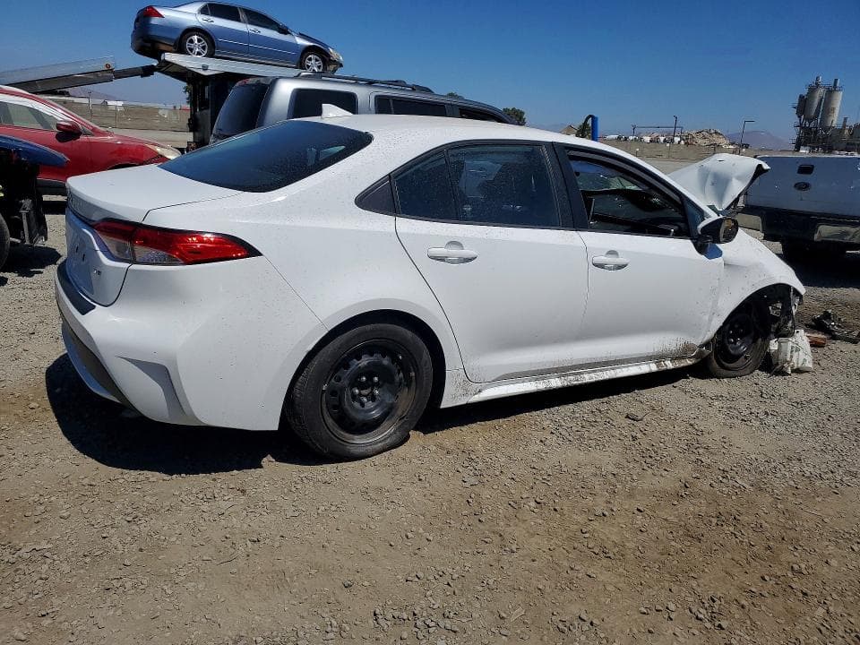 2021 TOYOTA COROLLA LE 3