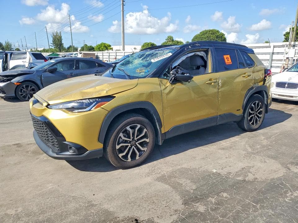 2024 TOYOTA COROLLA CROSS HYBRID SE