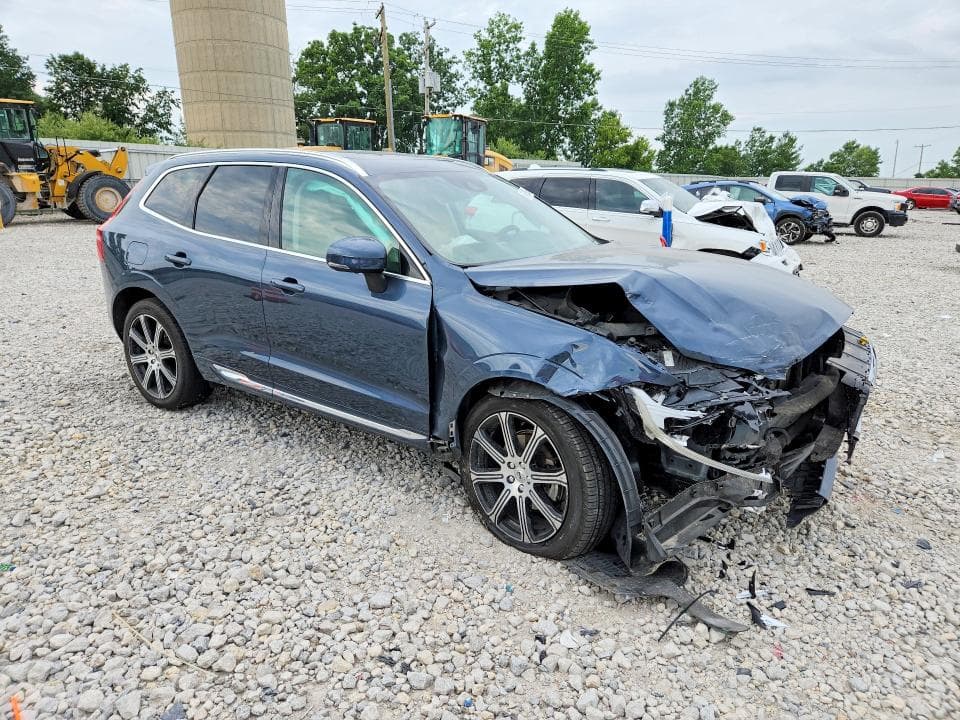 2021 VOLVO XC60 T5 INSCRIPTION 4