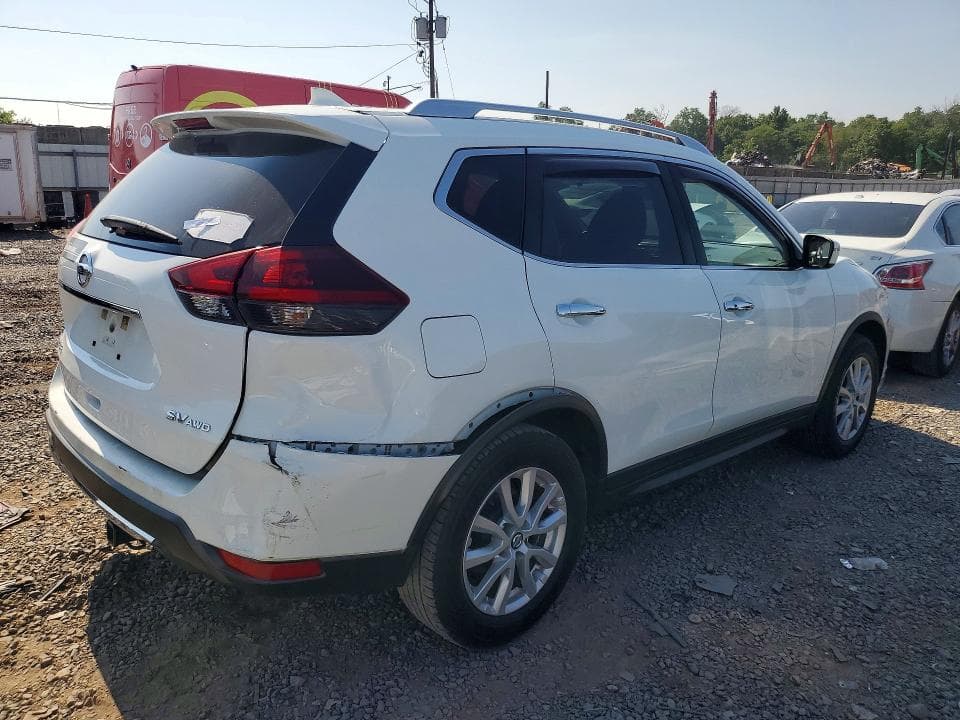 2018 NISSAN ROGUE SV 3