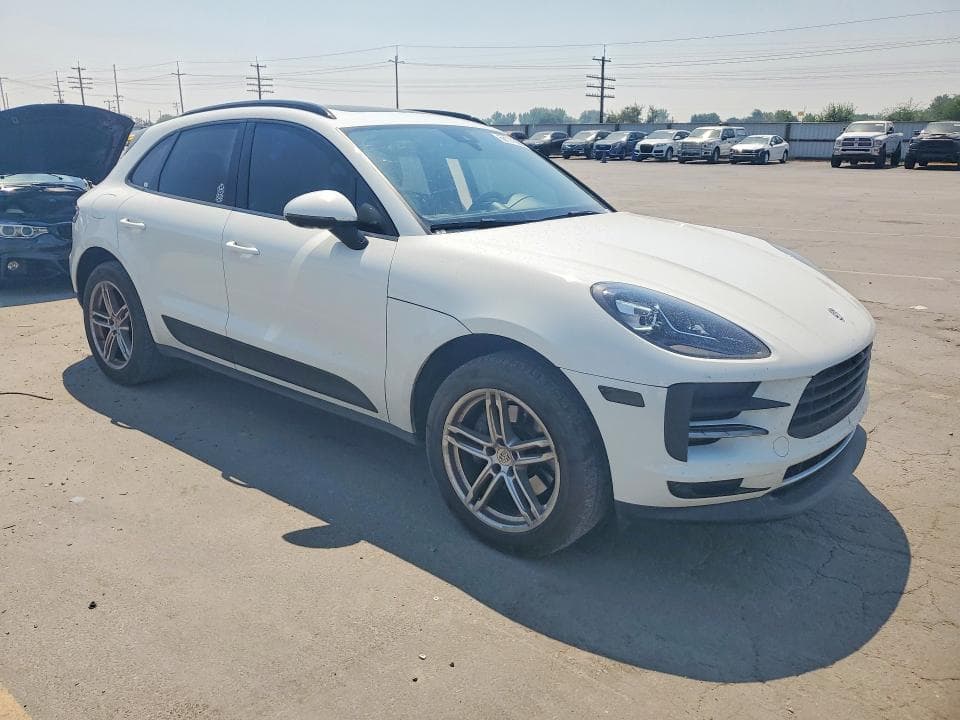 2020 PORSCHE MACAN 4