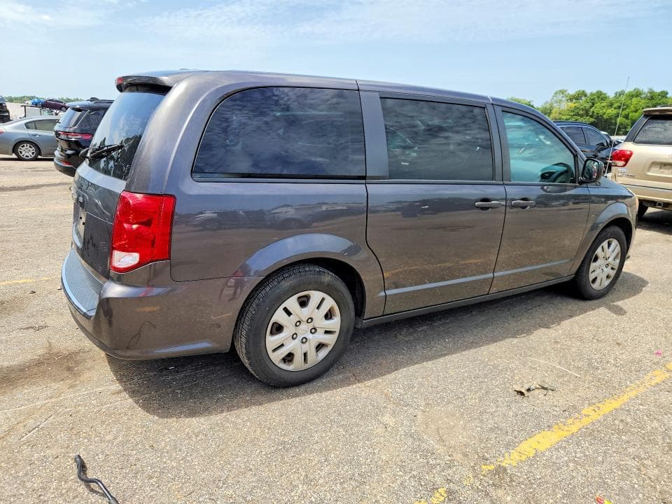 2020 DODGE GRAND CARAVAN SE 3