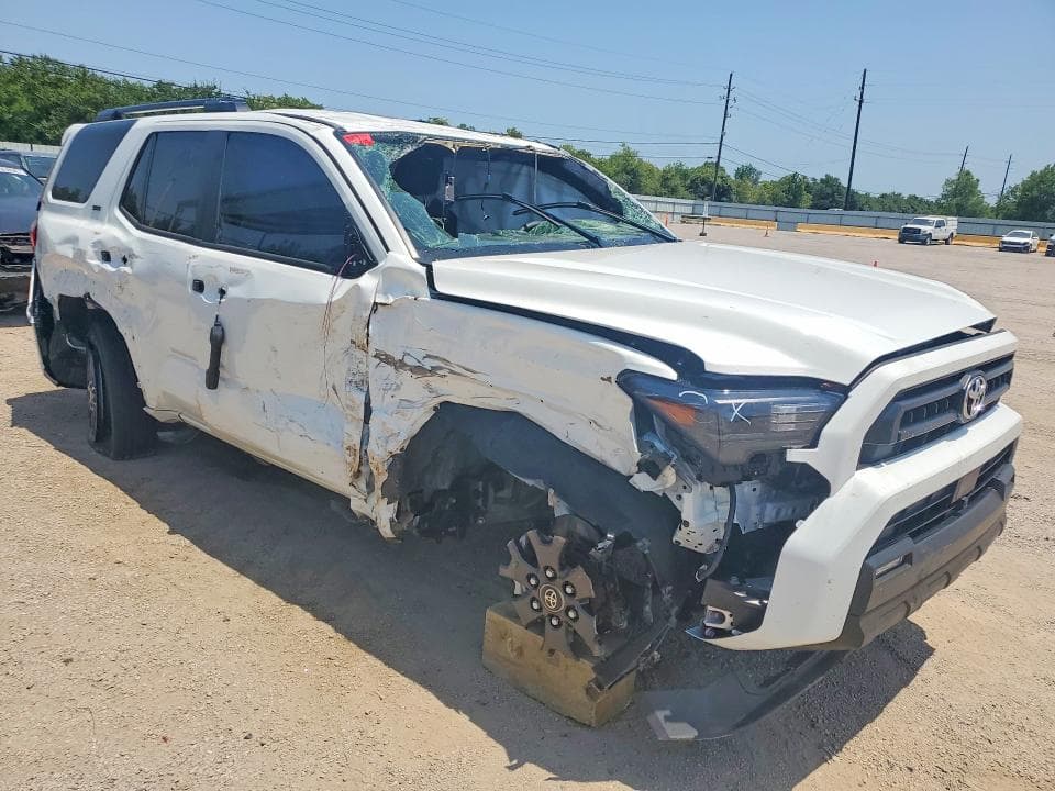 2026 TOYOTA 4RUNNER SR5 4