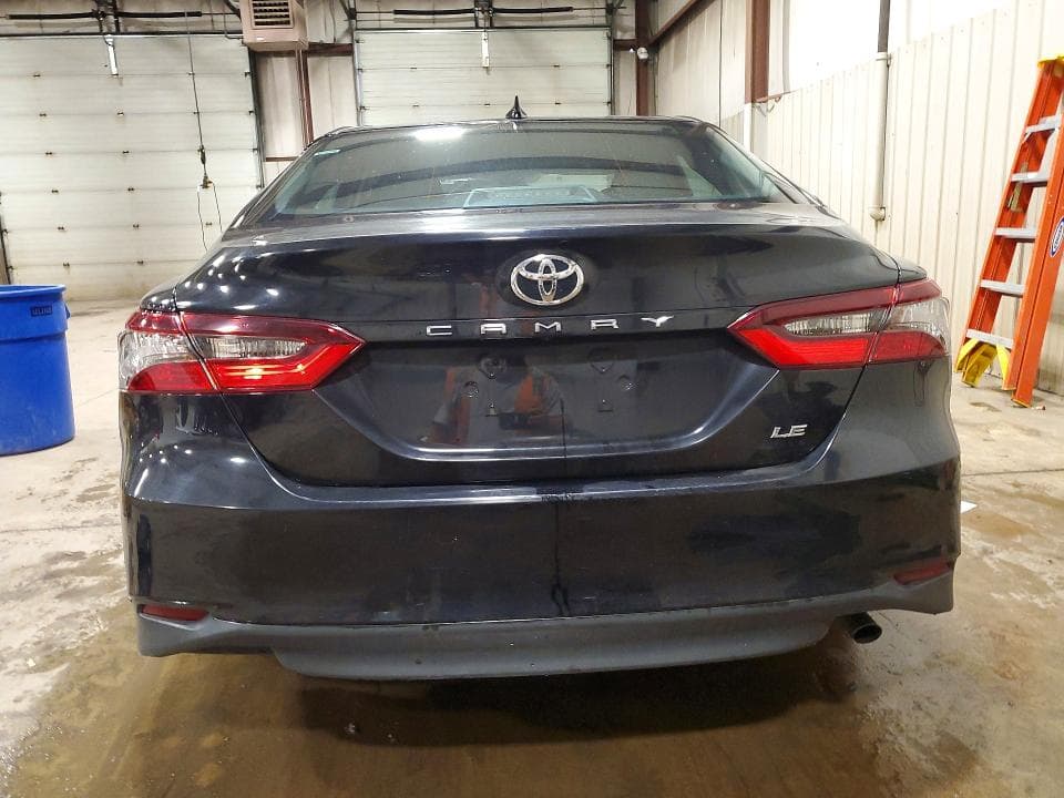 2022 TOYOTA CAMRY LE 6