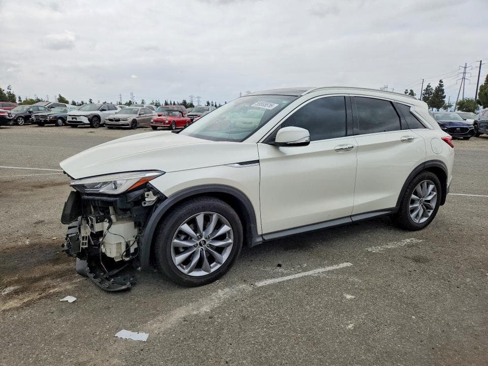 2019 INFINITI QX50 LUXE - 1
