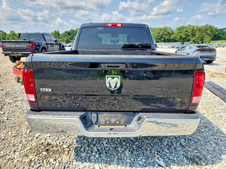 2021 RAM 1500 CLASSIC SLT 6