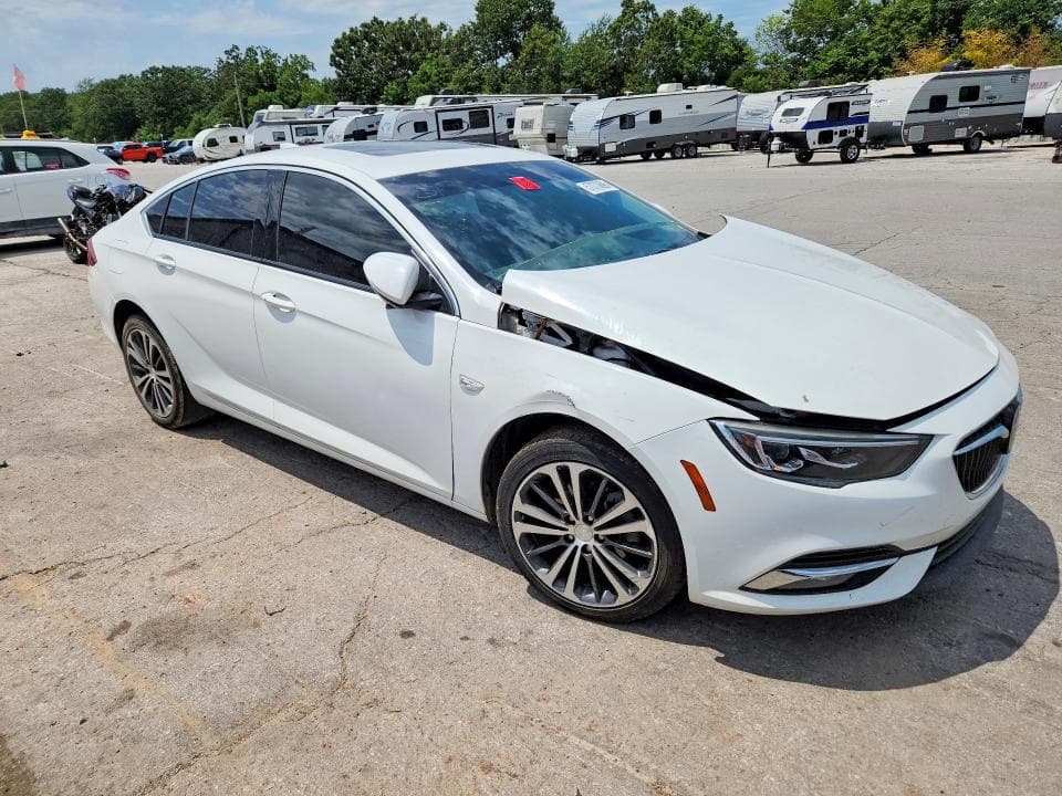 2018 BUICK REGAL ESSENCE 4