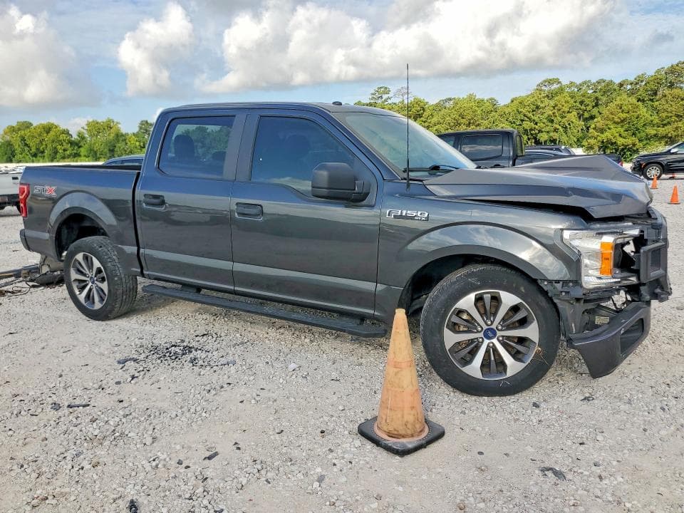 2019 FORD F150 SUPERCREW 4