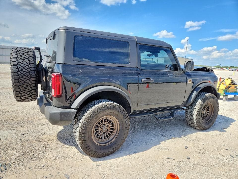 2025 FORD BRONCO 3