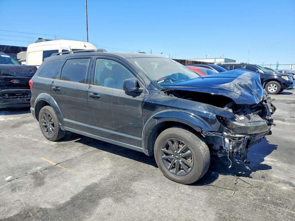 2019 DODGE JOURNEY SE 4
