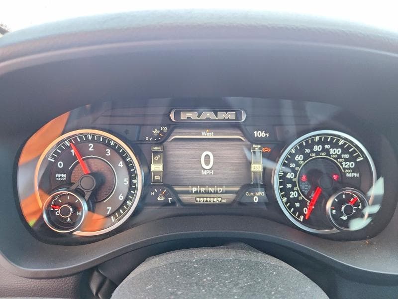 2022 RAM 1500 BIG HORN 9