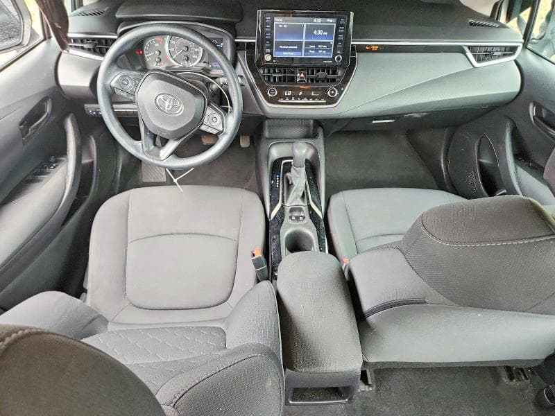 2022 TOYOTA COROLLA LE 8