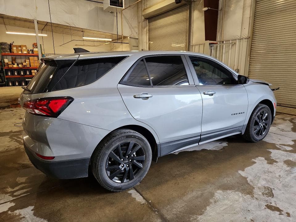 2024 CHEVROLET EQUINOX LS 3