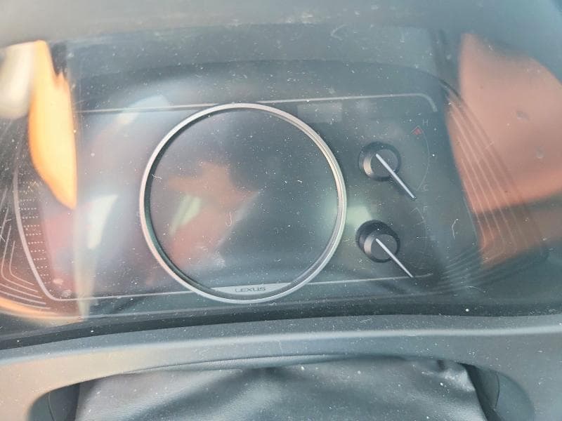 2019 LEXUS UX 200 9