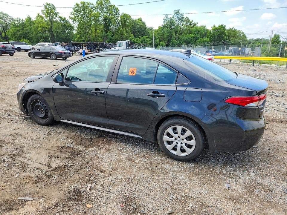 2021 TOYOTA COROLLA LE 2