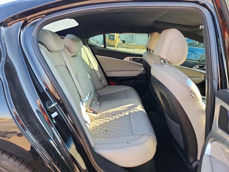 2022 GENESIS G70 3.3T STANDARD 10