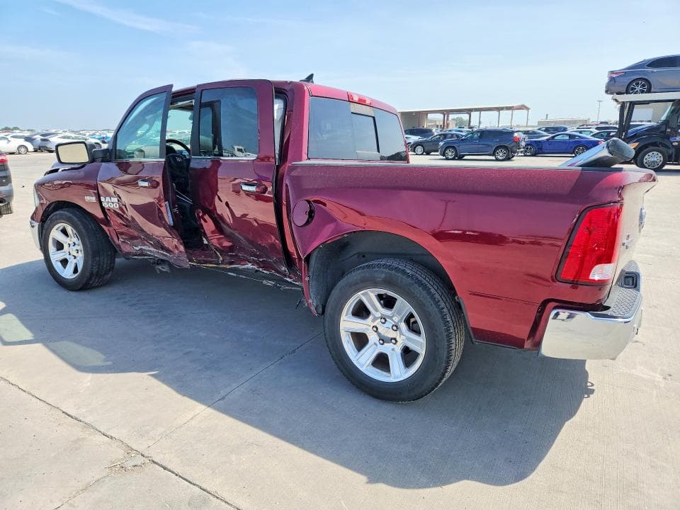 2018 RAM 1500 SLT 2