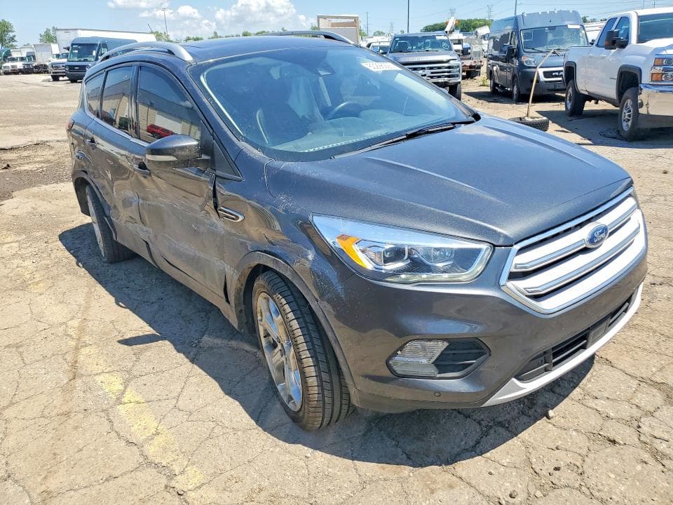 2019 FORD ESCAPE TITANIUM 4