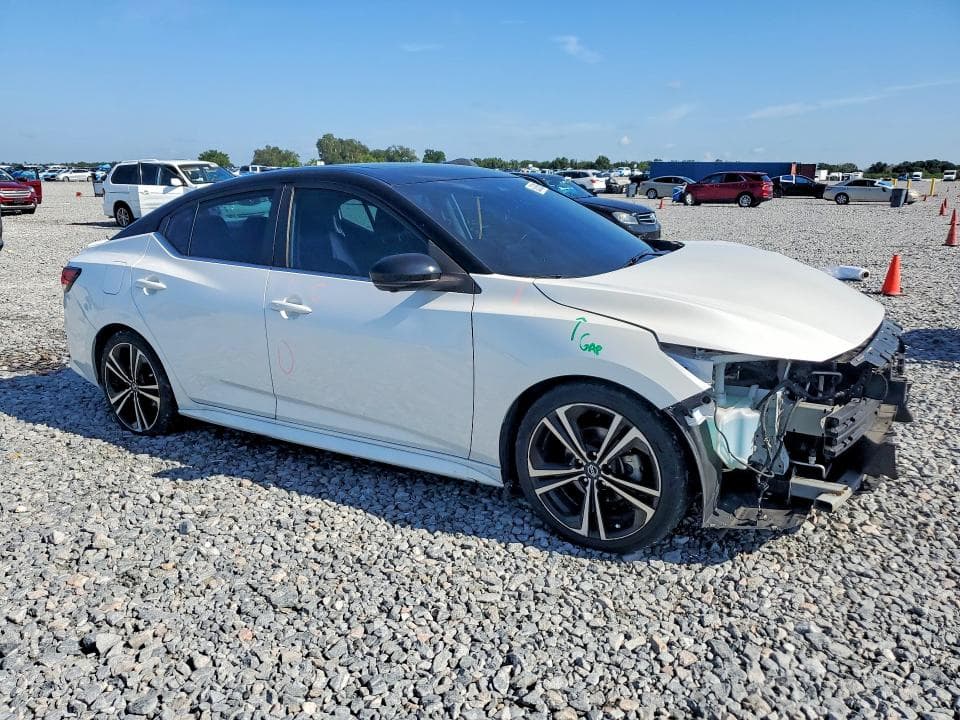 2021 NISSAN SENTRA SR 4