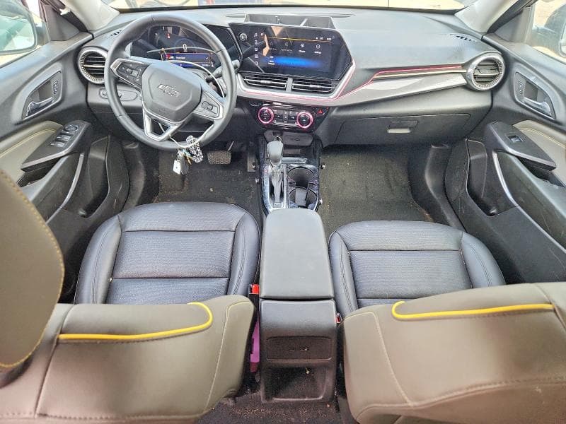 2025 CHEVROLET TRAX ACTIV 8