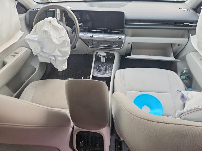 2025 HYUNDAI KONA SEL 8