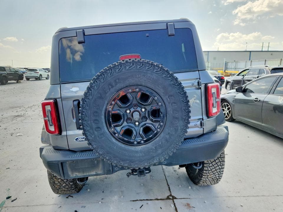 2023 FORD BRONCO BASE 6