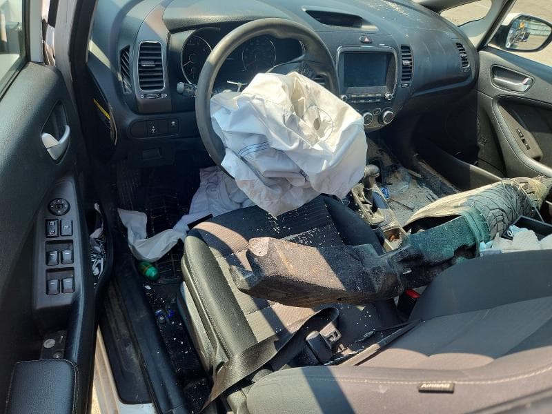 2018 KIA FORTE LX 8