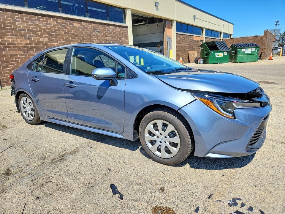 2026 TOYOTA COROLLA LE 4