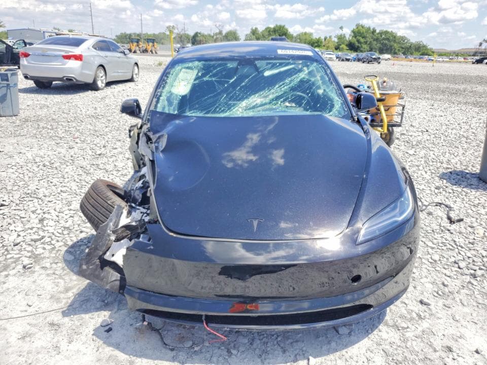 2026 TESLA MODEL 3 5