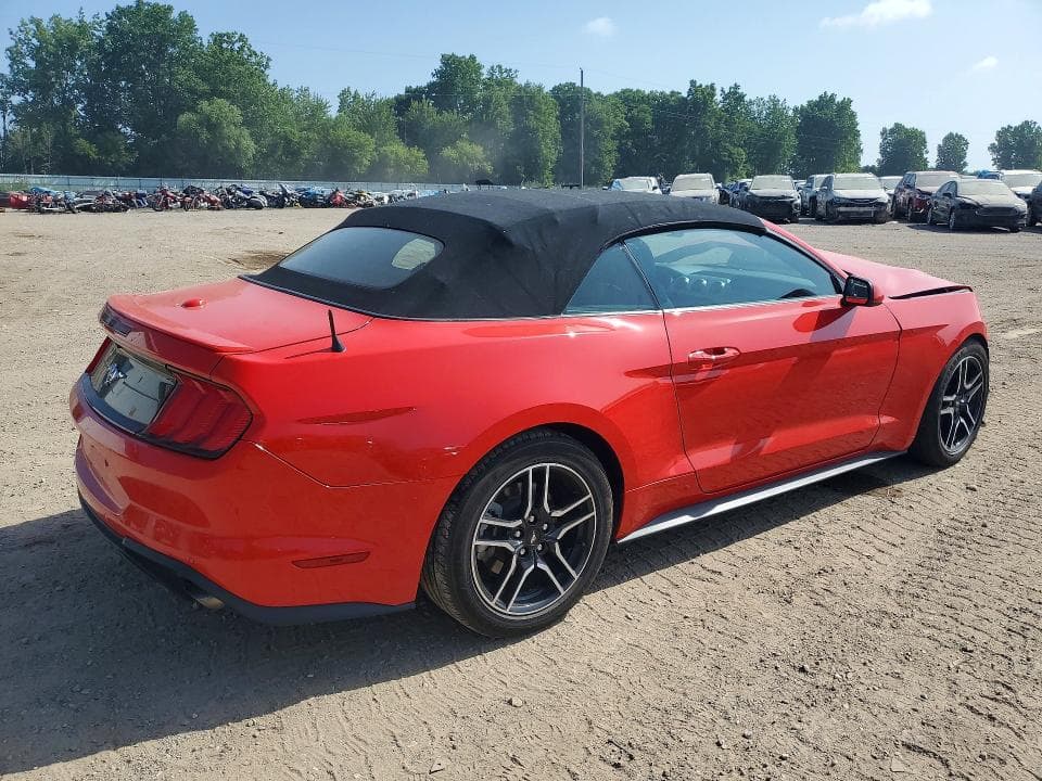 2021 FORD MUSTANG 3