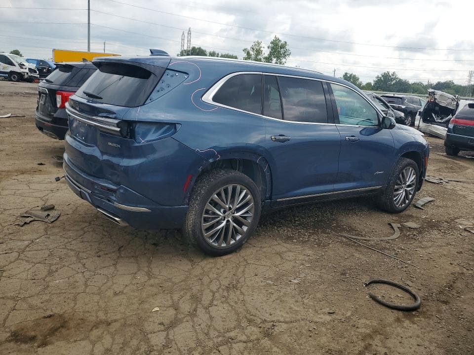 2025 BUICK ENCLAVE AVENIR 3
