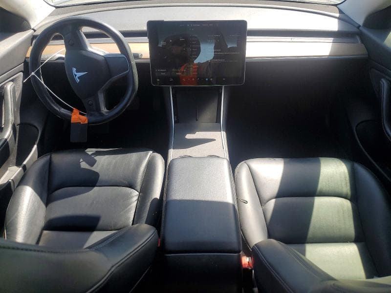 2019 TESLA MODEL 3 8