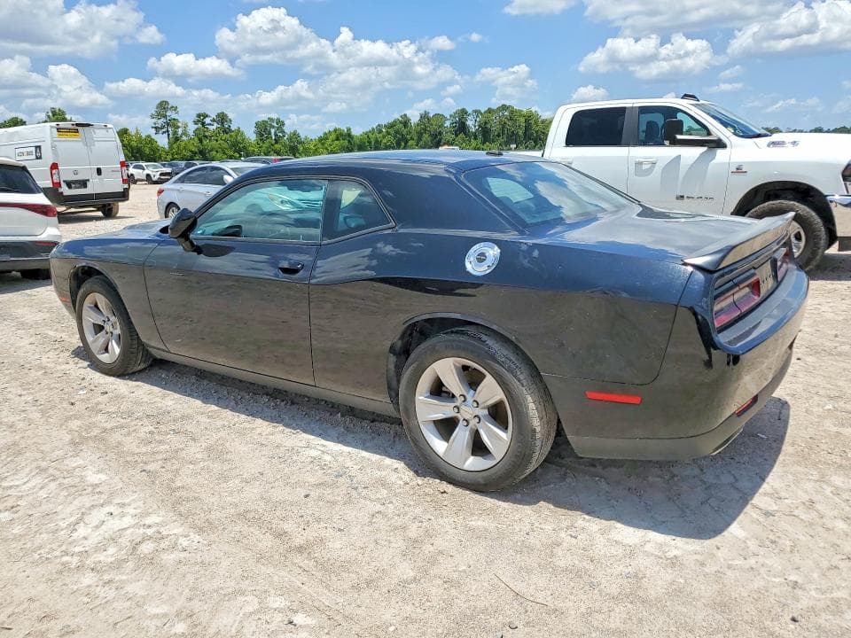 2023 DODGE CHALLENGER SXT 2