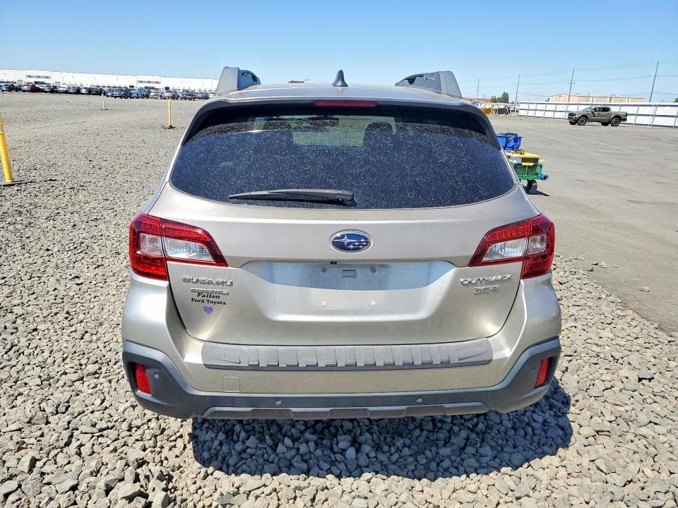 2018 SUBARU OUTBACK 3.6R LIMITED 6