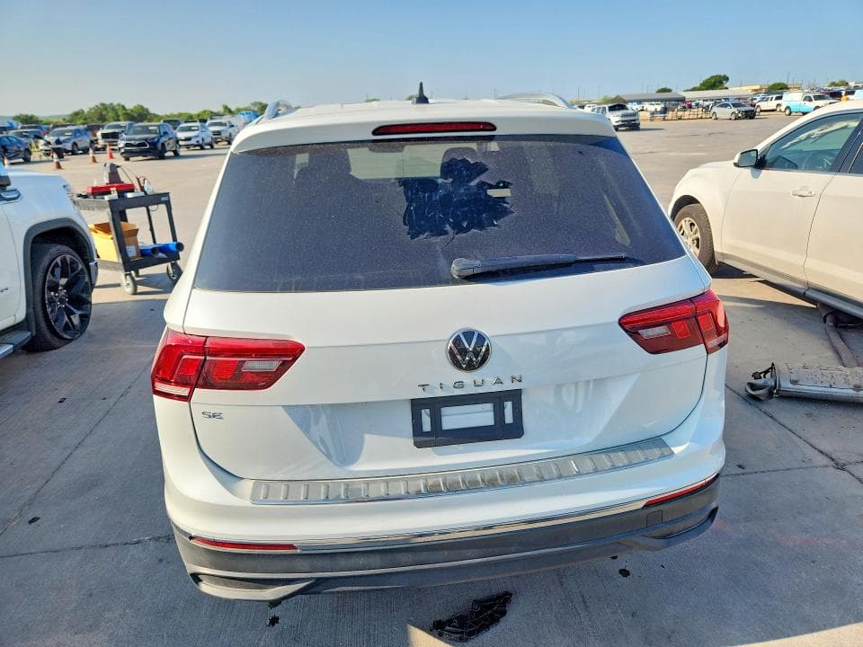 2023 VOLKSWAGEN TIGUAN SE 6