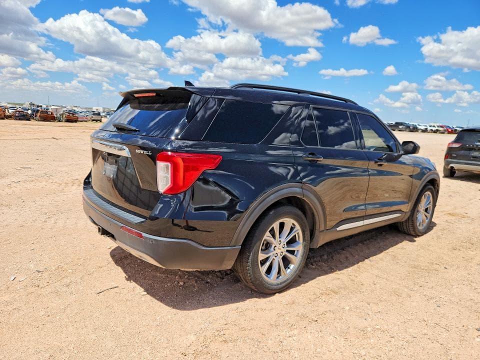 2020 FORD EXPLORER XLT 3