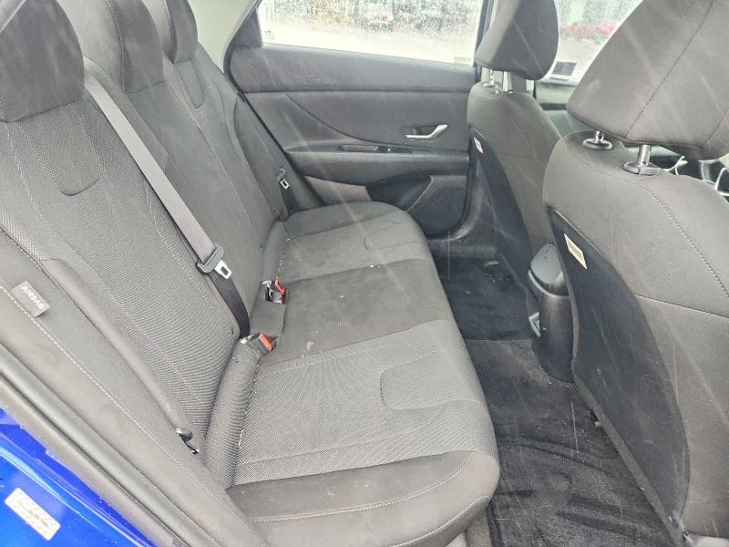 2024 HYUNDAI ELANTRA SE 10