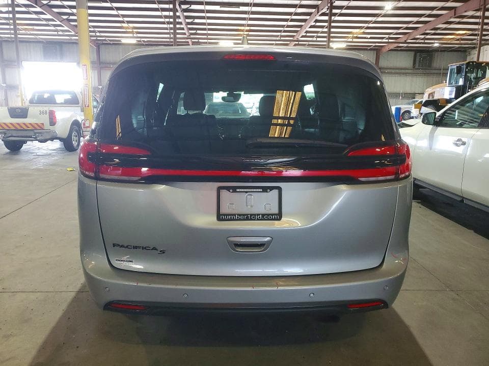 2021 CHRYSLER PACIFICA TOURING 6