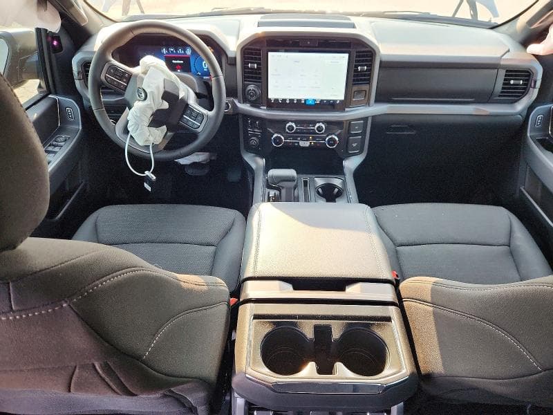 2026 FORD F150 XLT 8
