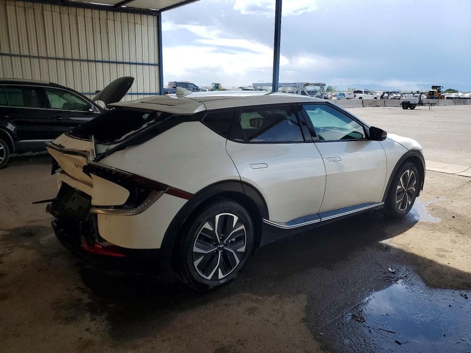 2024 KIA EV6 WIND 3