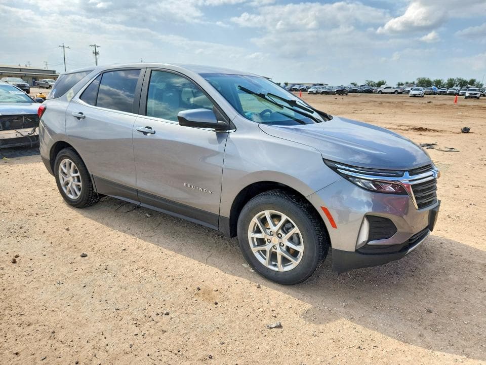 2023 CHEVROLET EQUINOX LT 4