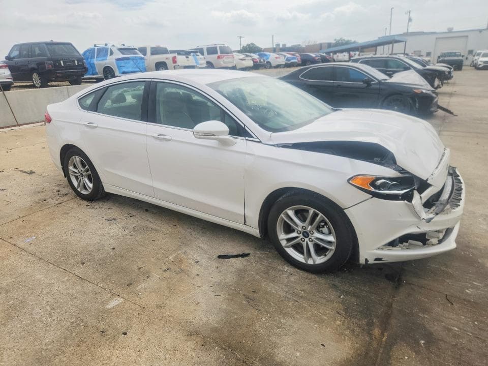 2018 FORD FUSION SE 4