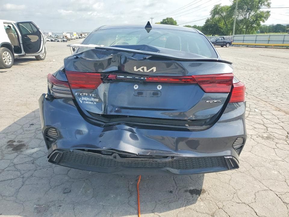 2023 KIA FORTE GT LINE 6