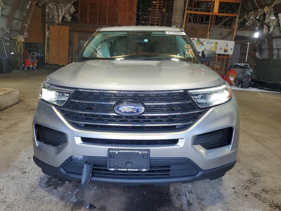 2023 FORD EXPLORER XLT 5