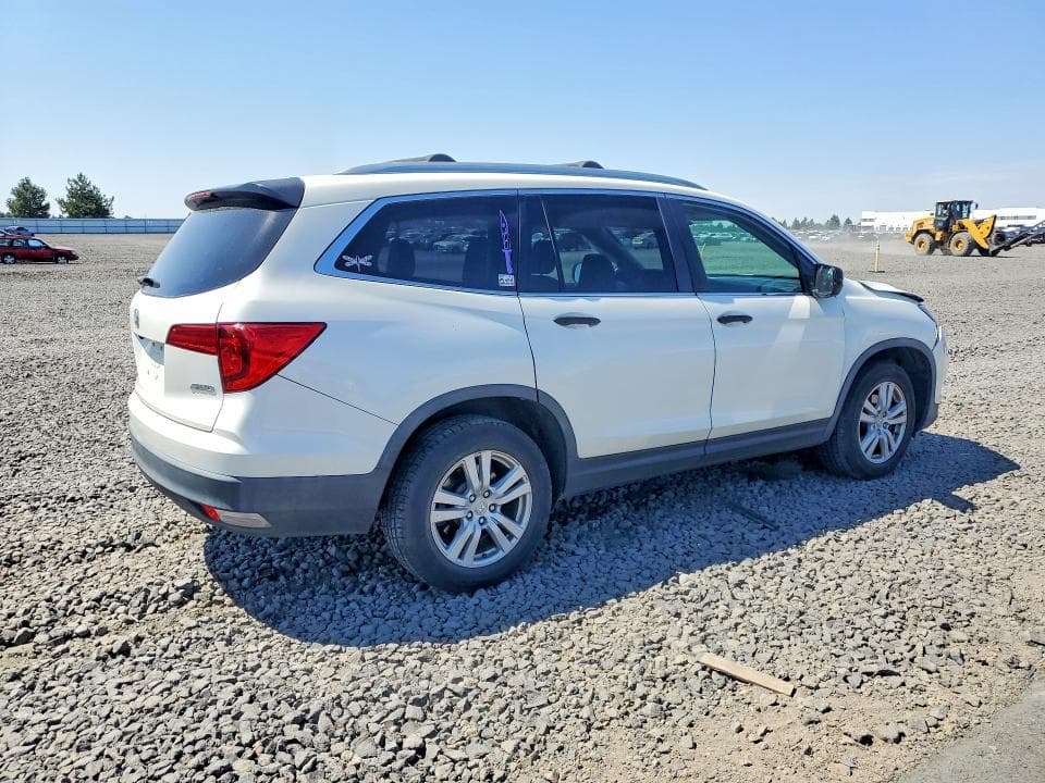 2017 HONDA PILOT LX 3